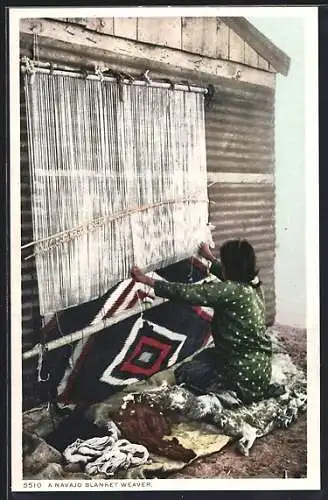 AK A Navajo Blanket Weaver, Indianische Teppichweberin