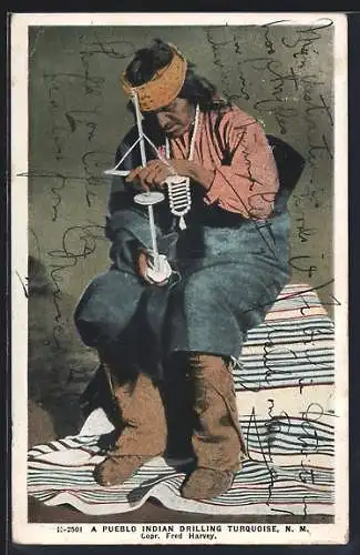 AK A Pueblo Inidan drilling Turquoise, Pueblo-Indianer