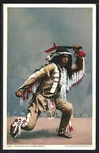 AK Arrowmaker, Ojibwa Brave, Indianer mit Boomerang