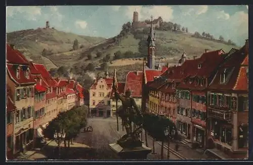 AK Weinheim / Bergstrasse, Marktplatz mit Denkmal und Burg im Panorama