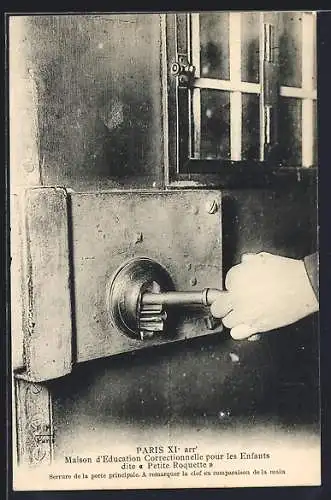 AK Paris, Maison d`Education Correctionnelle pour les Enfants / Petite Roquette, Serrure de la porte principale
