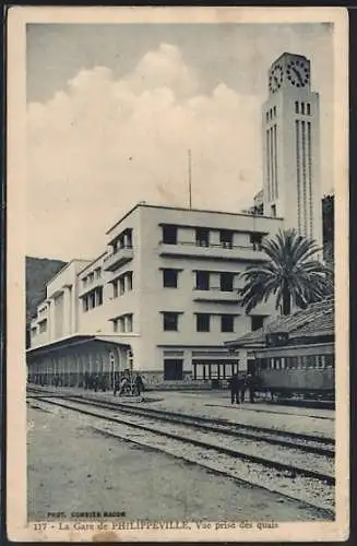 AK Philippeville, La Gare, Vue prise des quais