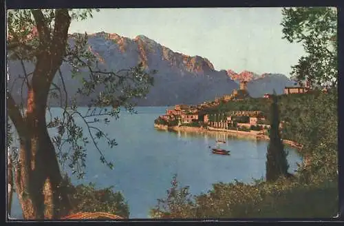 AK Malcesine, Ort bei Sonnenuntergang mit Gardasee