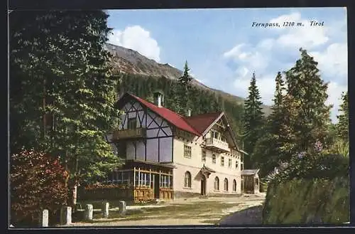 AK Fernpass /Tirol, Gebäude mit Wintergarten u. Strasse