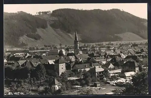 AK St. Veit /Gl., Ortsansicht mit Bergblick