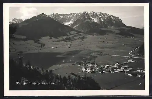 AK Walchsee /Tirol, Gesamtansicht mit Kaisergebirge aus der Vogelschau
