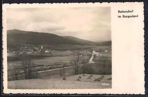 AK Rattersdorf, Panorama mit Blick zum Ort