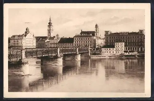 AK Linz a. d. Donau, Flusspartie mit Brücke