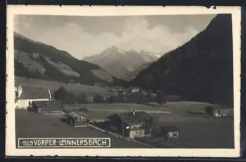 AK Vorderlanersbach, Ortsansicht mit Bergpanorama