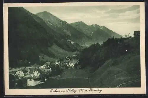 AK Dalaas am Arlberg, Ortsansicht mit Talblick