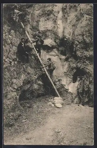 AK Waldegg, Hohe Wand, Grosse Klause und Bergsteiger