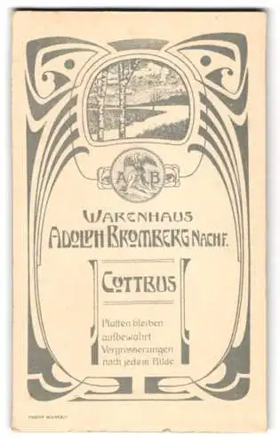 Fotografie Adolph Bromberg Nachf., Cottbus, Monogramm des Fotografen mit Adler, Anschrift des Ateliers mit Verzierung
