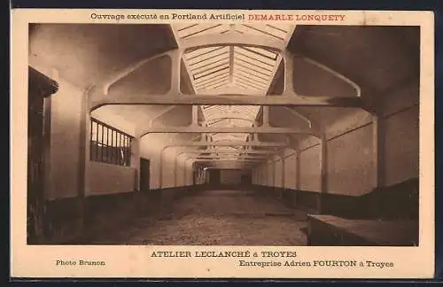 AK Troyes, Intérieur de l`Atelier Leclanché, ouvrage de Demarle Lonquety
