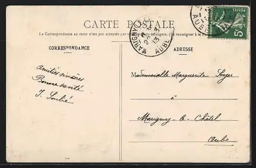 AK Planty, Grande Rue avec passants et maisons anciennes