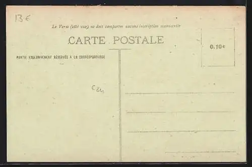 AK Boullages, Route de Courcemain avec maisons et passants