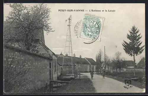 AK Pouy-sur-Vanne, L`Éolienne et le Lavoir