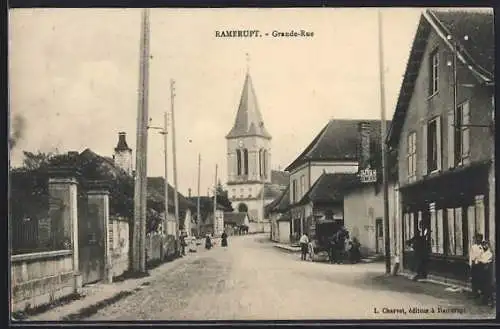 AK Ramerupt, Grande-Rue et vue sur l`église du village
