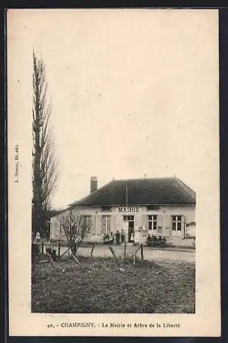 AK Champigny, La Mairie et Arbre de la Liberté