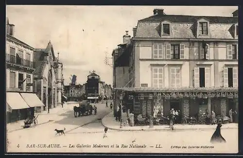 AK Bar-sur-Aube, Les Galeries Modernes et la Rue Nationale