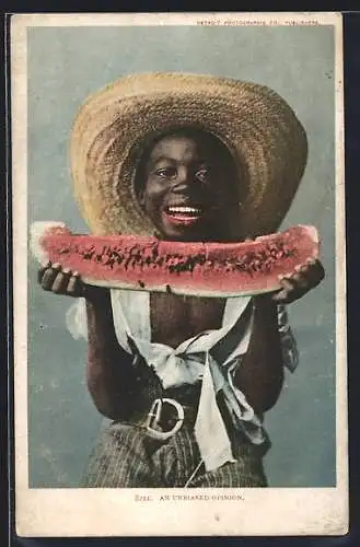 AK afrikanische Volkstypen, Junge mit Strohhut präsentiert ein grosses Stück Wassermelone