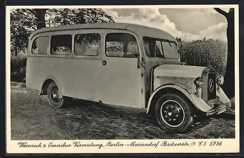 AK Berlin-Mariendorf, Mercedes-Benz von Weinrich`s Omnibus-Vermietung in der Britzerstrasse 13