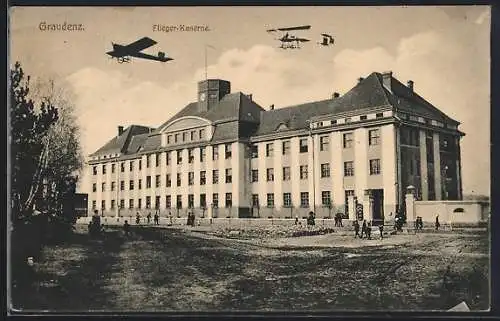AK Graudenz, Flugzeuge über der Flieger-Kaserne