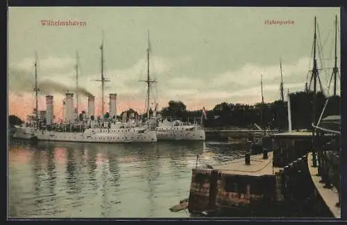 AK Wilhelmshaven, Hafenpartie mit Kriegsschiffen