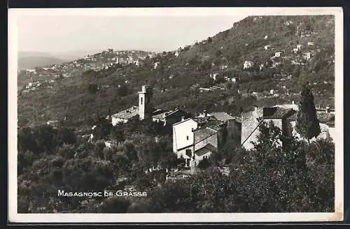 AK Magagnosc, Vue sur l`église et le village en altitude