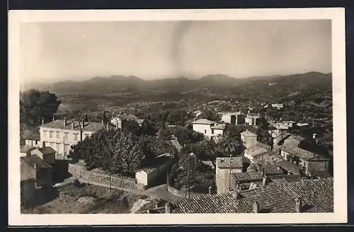 AK Mougins, Vue sur le Suquet, le Golfe de la Napoule et l`Estérel