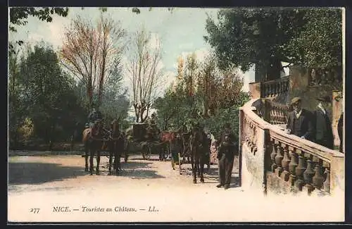 AK Nice, Touristes au Château