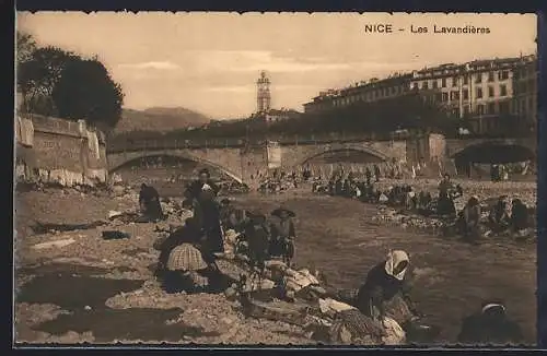 AK Nice, Les Lavandières au bord de la rivière