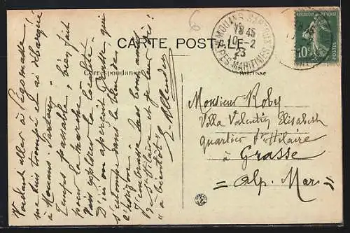 AK Mouans-Sartoux, Vue générale du village et des champs environnants