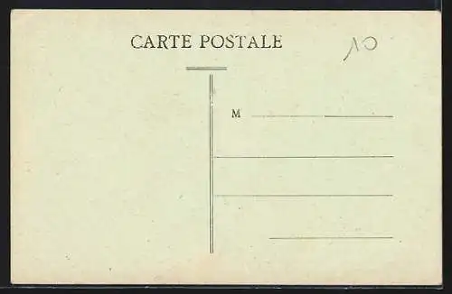 AK Beaulieu, Quai du Midi avec calèche et vue sur la côte