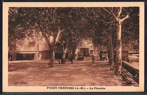 AK Puget-Théniers, La Placette avec arbres et bâtiments environnants