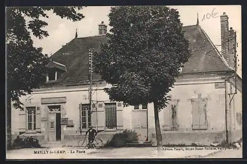 AK Mailly-le-Camp, La Poste