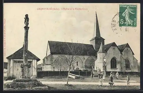AK Grandville, L`Église et la Vieille Croix