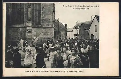 AK Les Riceys, Le Cortège Ministériel à Ricey-Haute-Rive, Fête de la Mutualité, 29 octobre 1905