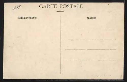 AK Polisy, Grande-Rue animée avec des habitants et des maisons alignées
