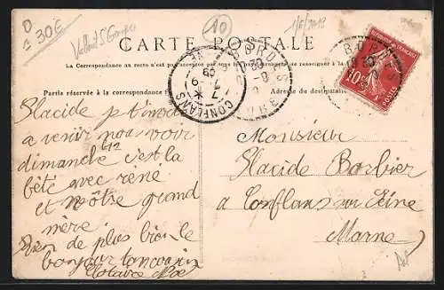 AK Vaillant-Saint-Georges, Un coin de la Place de l`Ouche