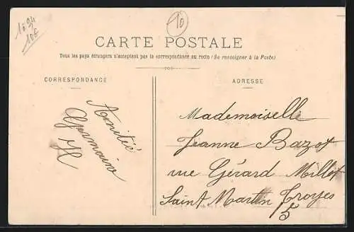 AK St-Mesmin, Rue de Chily vue de la Place