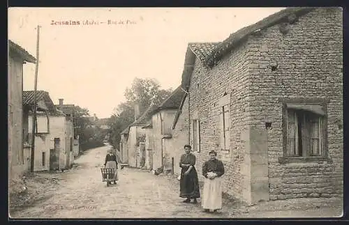 AK Jessains, Rue de Puis avec habitants et maisons en pierre