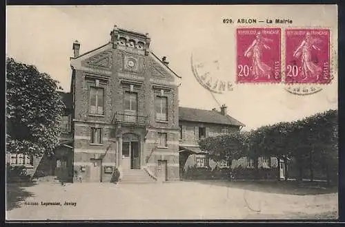 AK Ablon, La Mairie