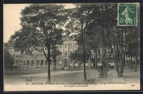 AK Arcueil, Caisse des dépôts et consignations ancien collège Albert-le-Grand, La facade principale