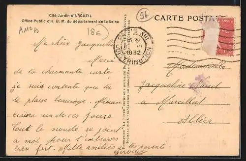 AK Arcueil, Bâtiment de l`Union des Coopérateurs avec enfants jouant devant