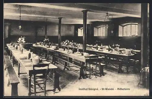AK Saint-Mandé, Réfectoire de l`Institut Sévigné