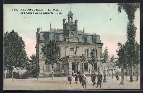 AK Alfortville, La Mairie et l`Arbre de la Liberté