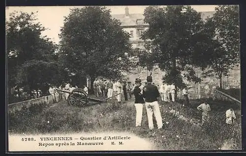 AK Vincennes, Quartier d`Artillerie, Repos après la Manoeuvre