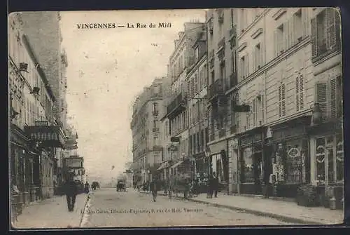 AK Vincennes, La Rue du Midi animée avec passants et boutiques