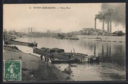 AK Vitry-sur-Seine, Vue du port industriel et des péniches sur la Seine
