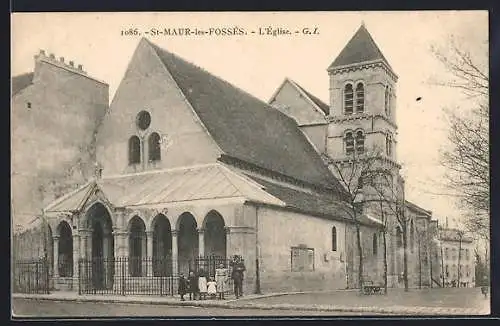 AK Saint-Maur-des-Fossés, L`église et son architecture historique